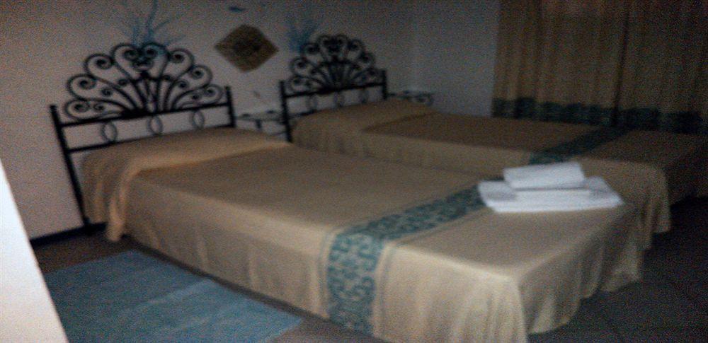 באיה סרדיניה Hotel Residence Rena Bianca מראה חיצוני תמונה